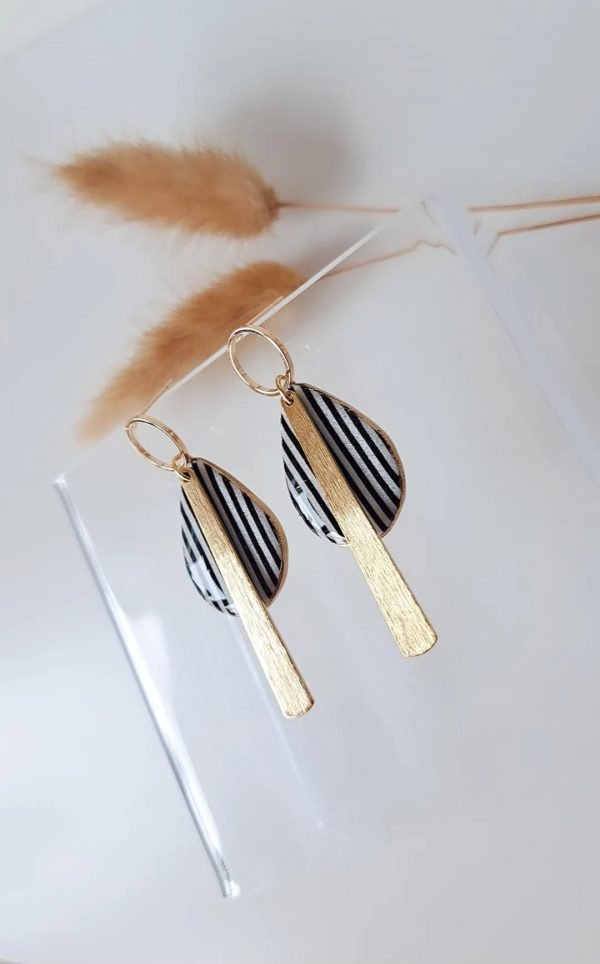 Stripe Dangle - Image 2
